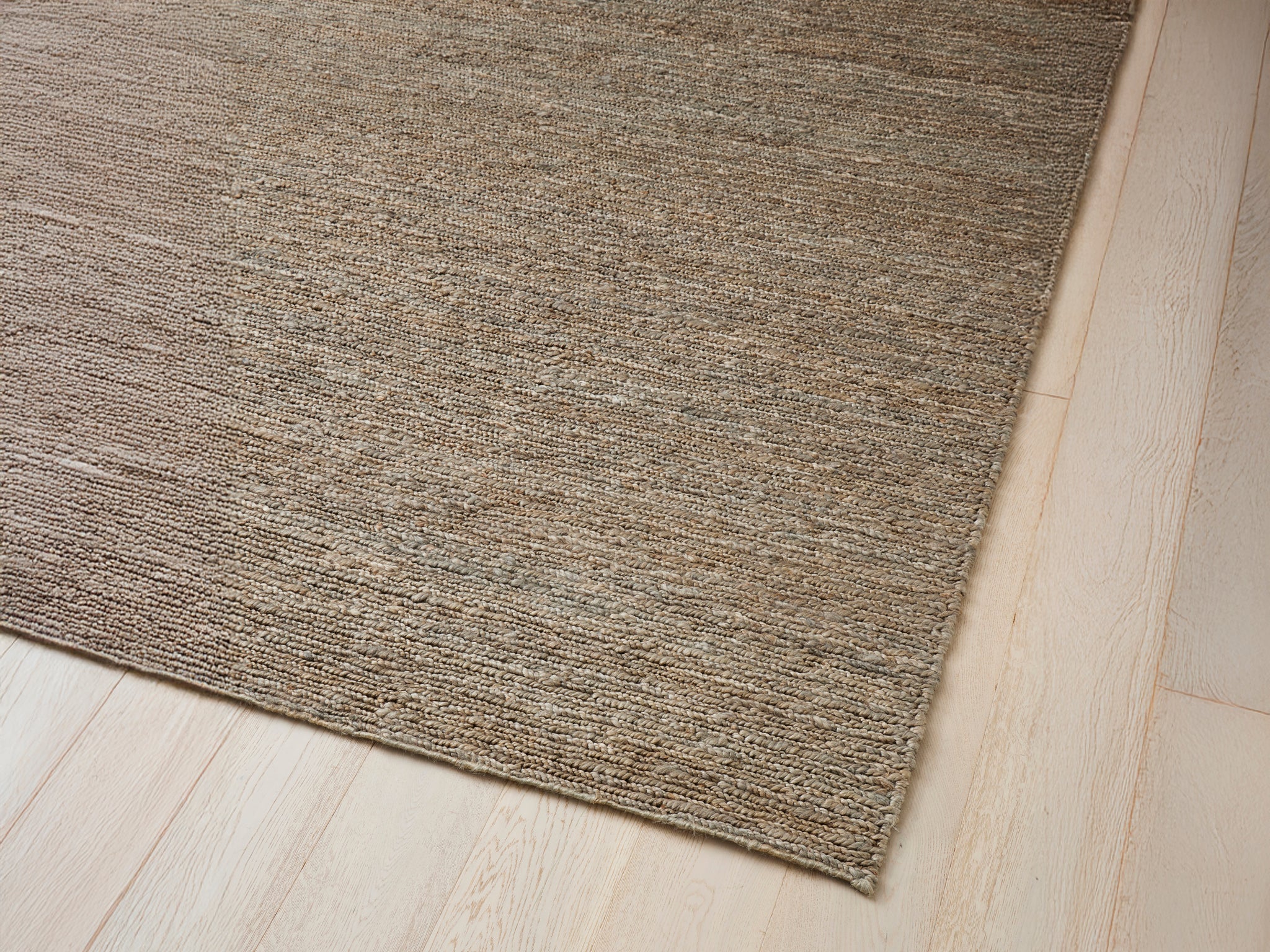 Suffolk-Carpet Court